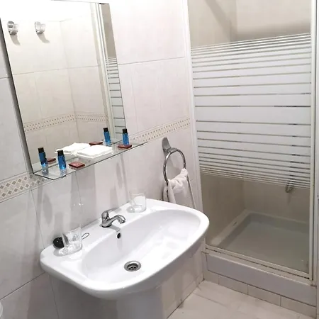 Residencia Universitaria Jose Sardina Hostel